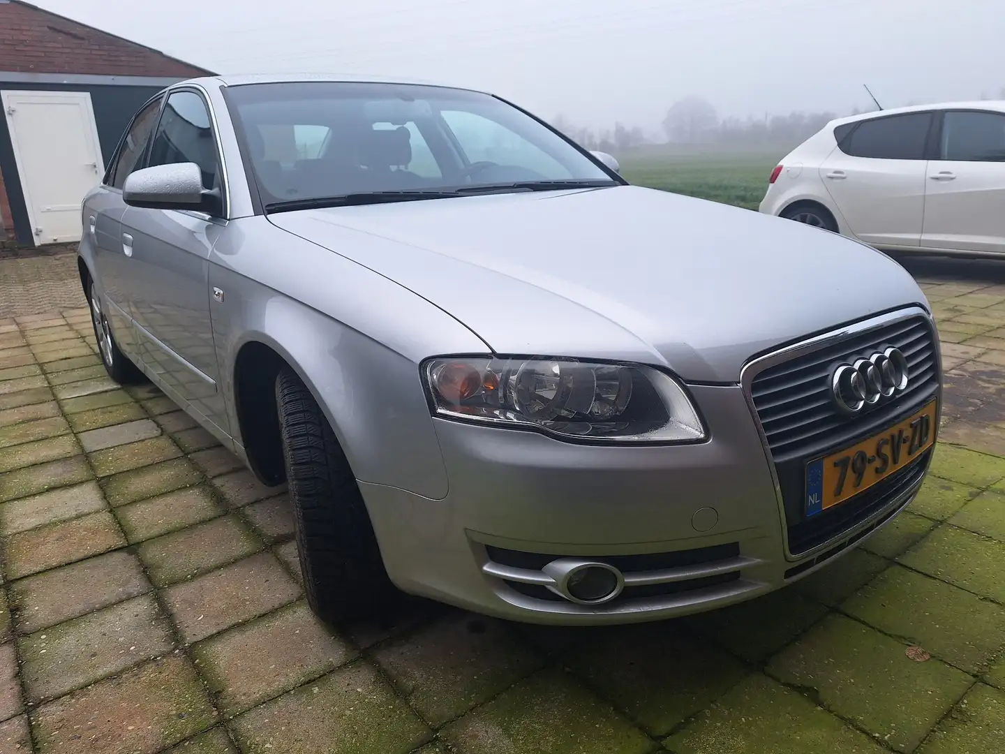 Audi A4 1.6 - 1