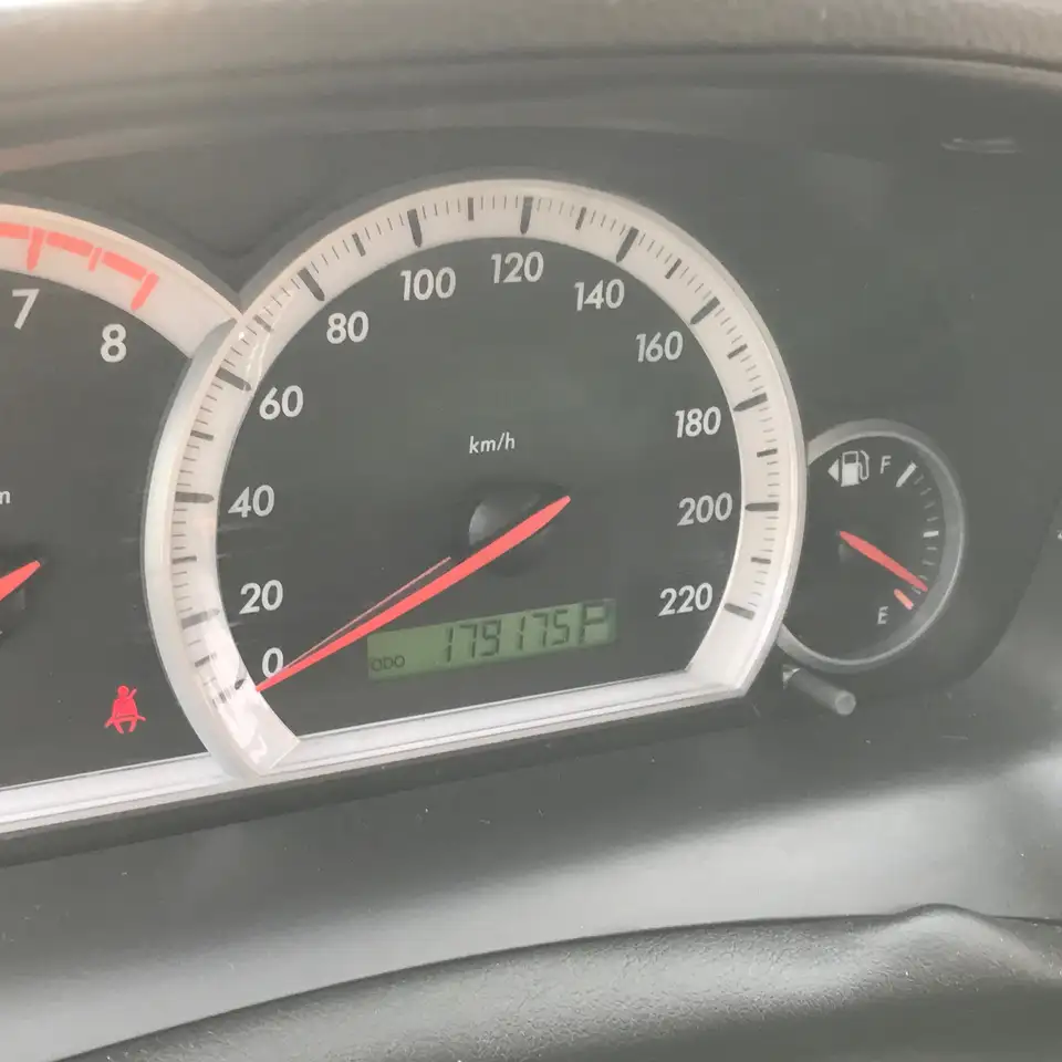 Opel Omega 2.0, foto 7