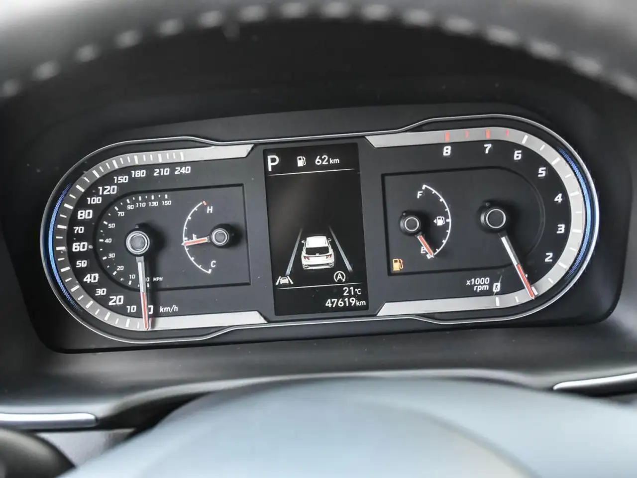 Hyundai TUCSON снимка Hyundai TUCSON
