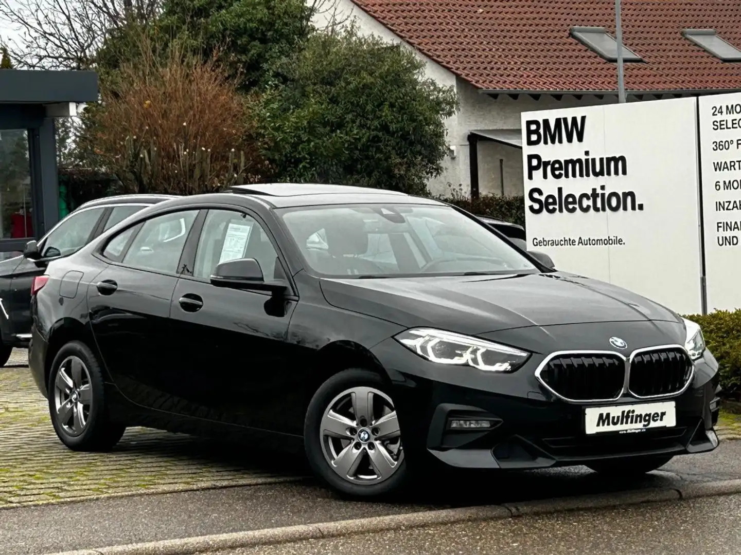 BMW 218 i GC.DKG-Aut. Sports.LiveProf PanoDach Sitzh Schwarz - 2
