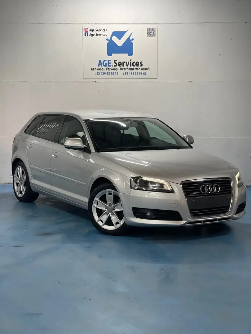 Audi A3 2.0 TFSI Quattro S tronic Argent - 2