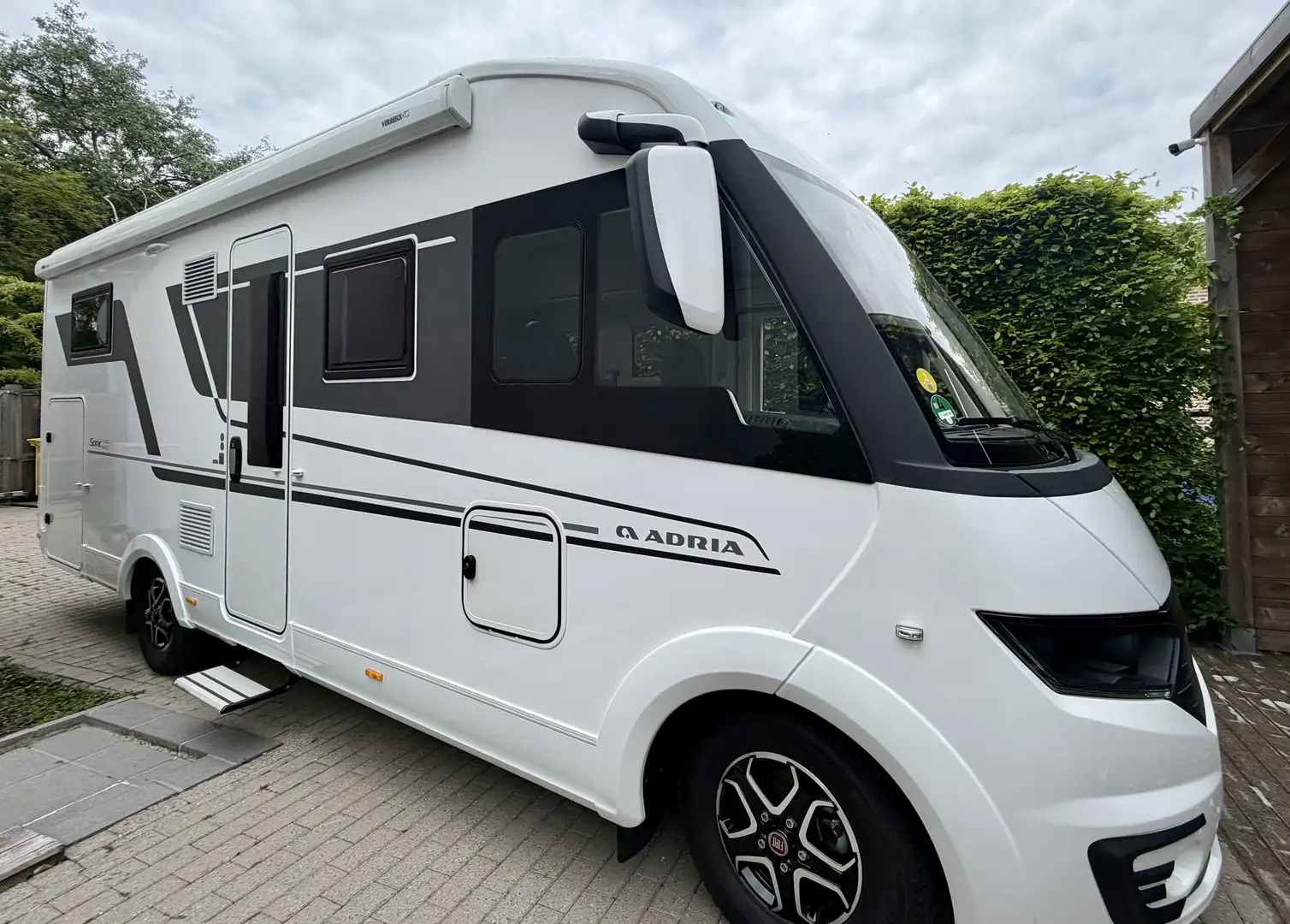 Caravans-Wohnm Adria Camper Adria Sonic 700 Dl Weiß - 1