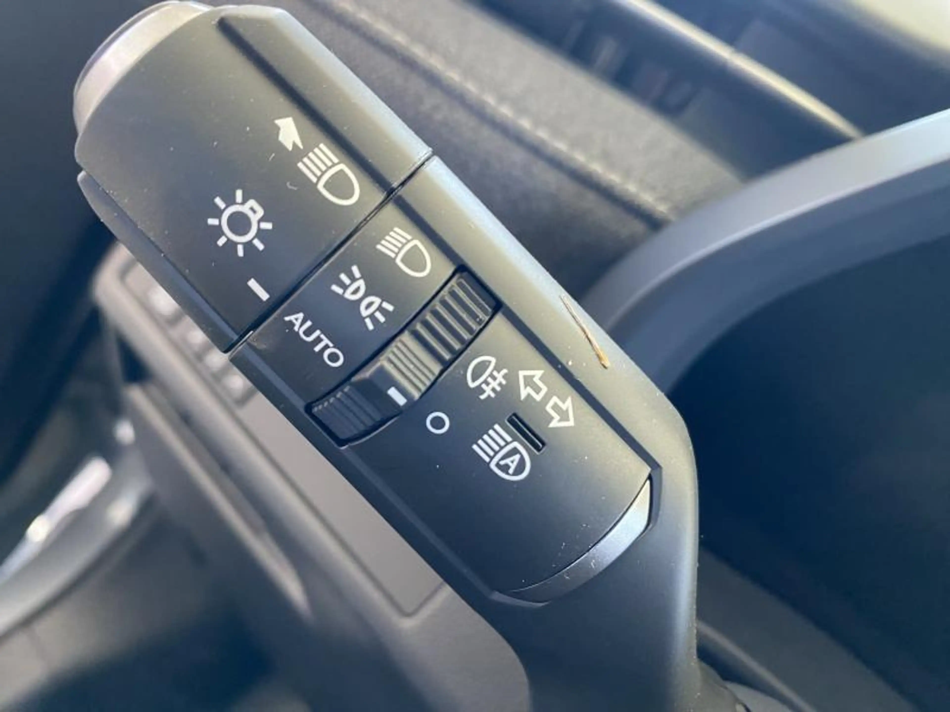 Lexus LBX FWD Comfort & Safety Pack + Se — photo 14