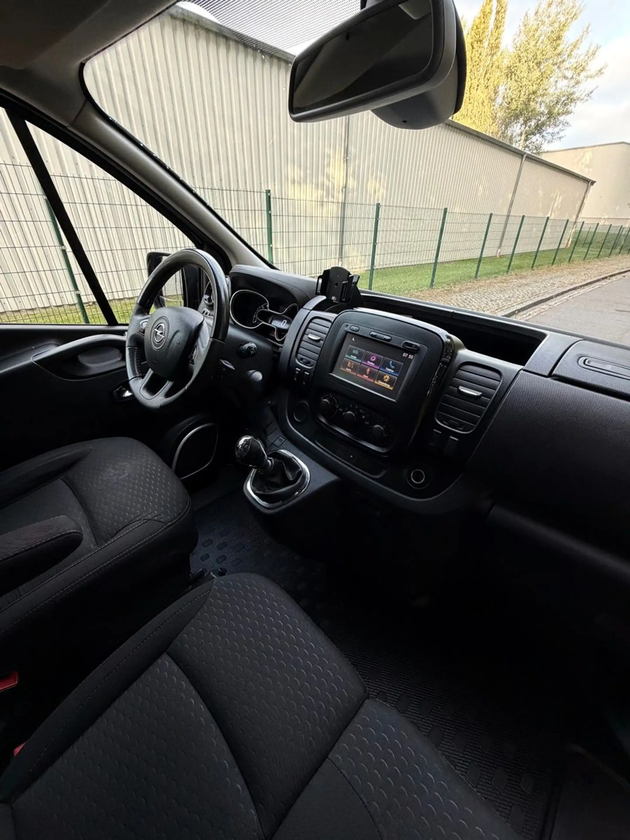 Opel Vivaro B Kombi L2H1 2,9t Klima Navi Tempomat — photo 15