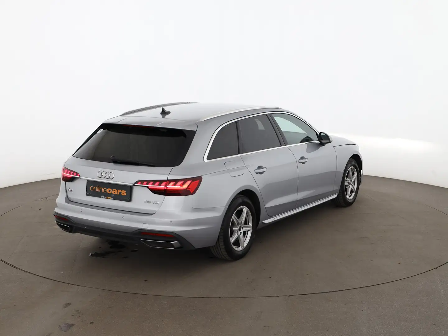 Audi A4 Avant 35 TDI Aut LED RADAR NAVI SITZHZG ASSIST Silber - 2
