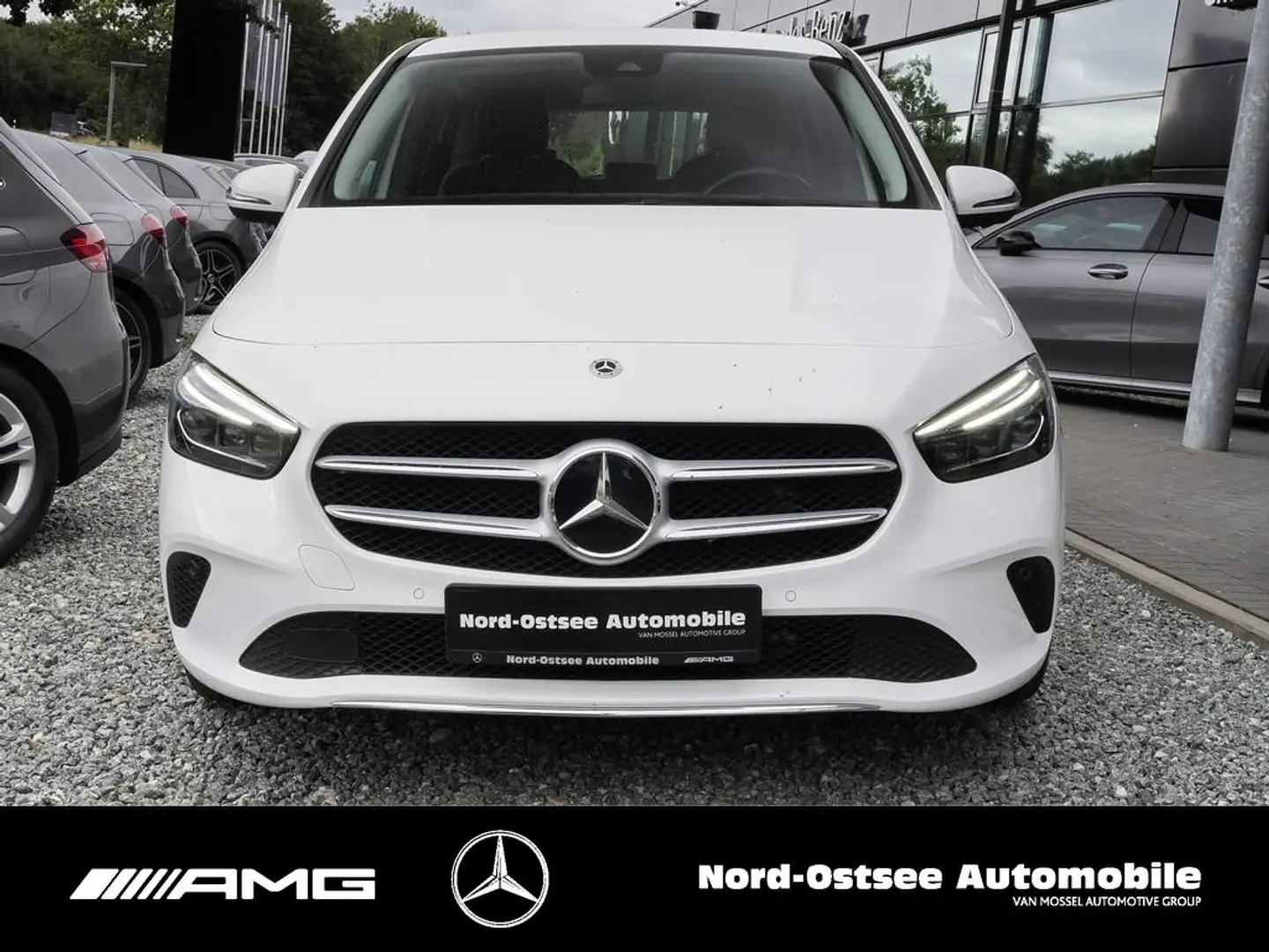 Mercedes-Benz B 200 d PROGRESSIVE KAMERA TEMPO SITZHZG MBUX Blanc - 2
