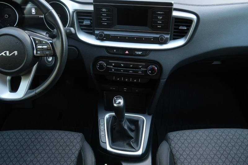 Kia Ceed SW / cee'd SW 1.0 T-GDI 88kW — photo 7