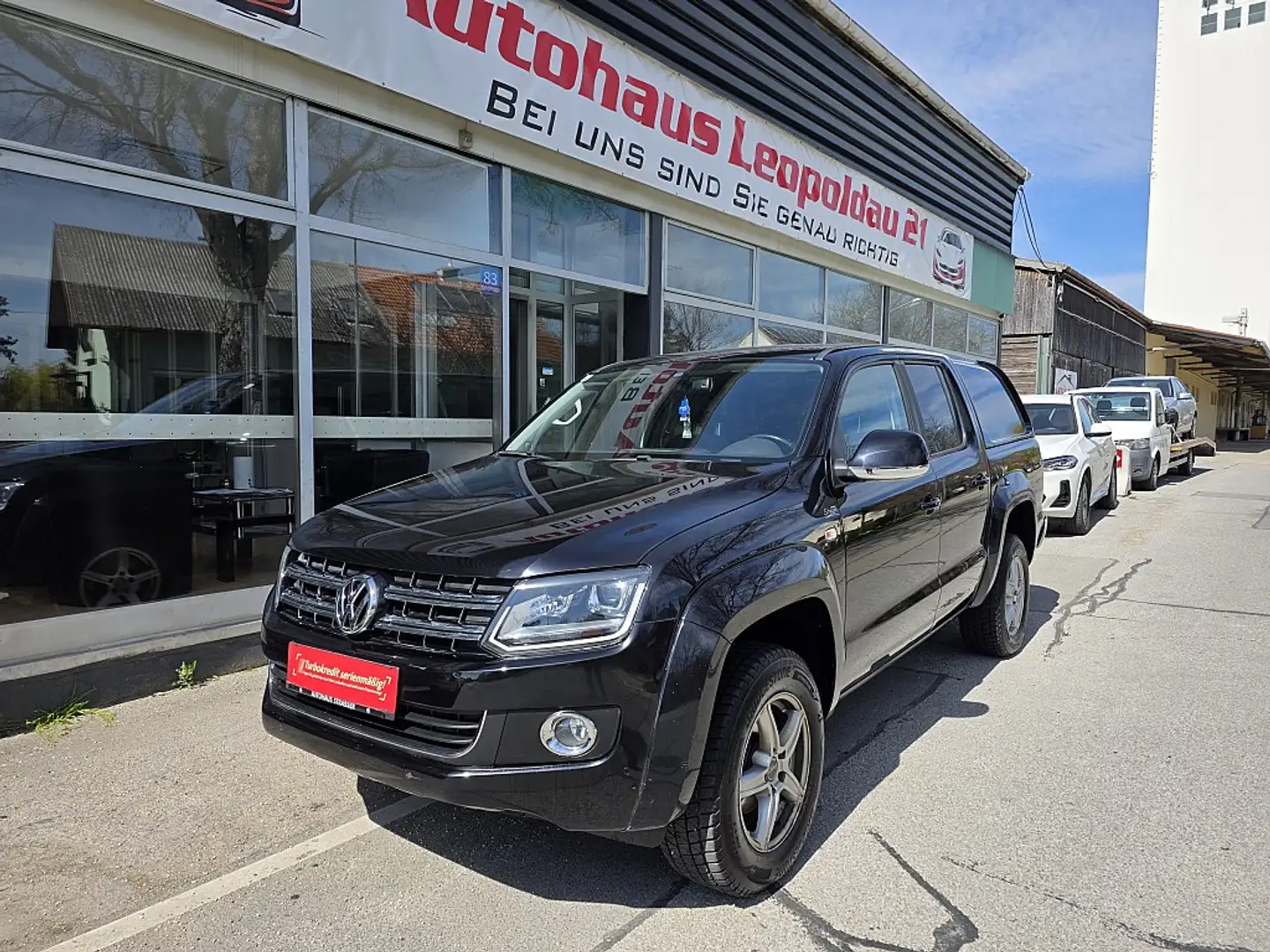 Volkswagen Amarok DoubleCab Highline BiTDI 4x4 Aut. Netto 19.000 Schwarz - 1