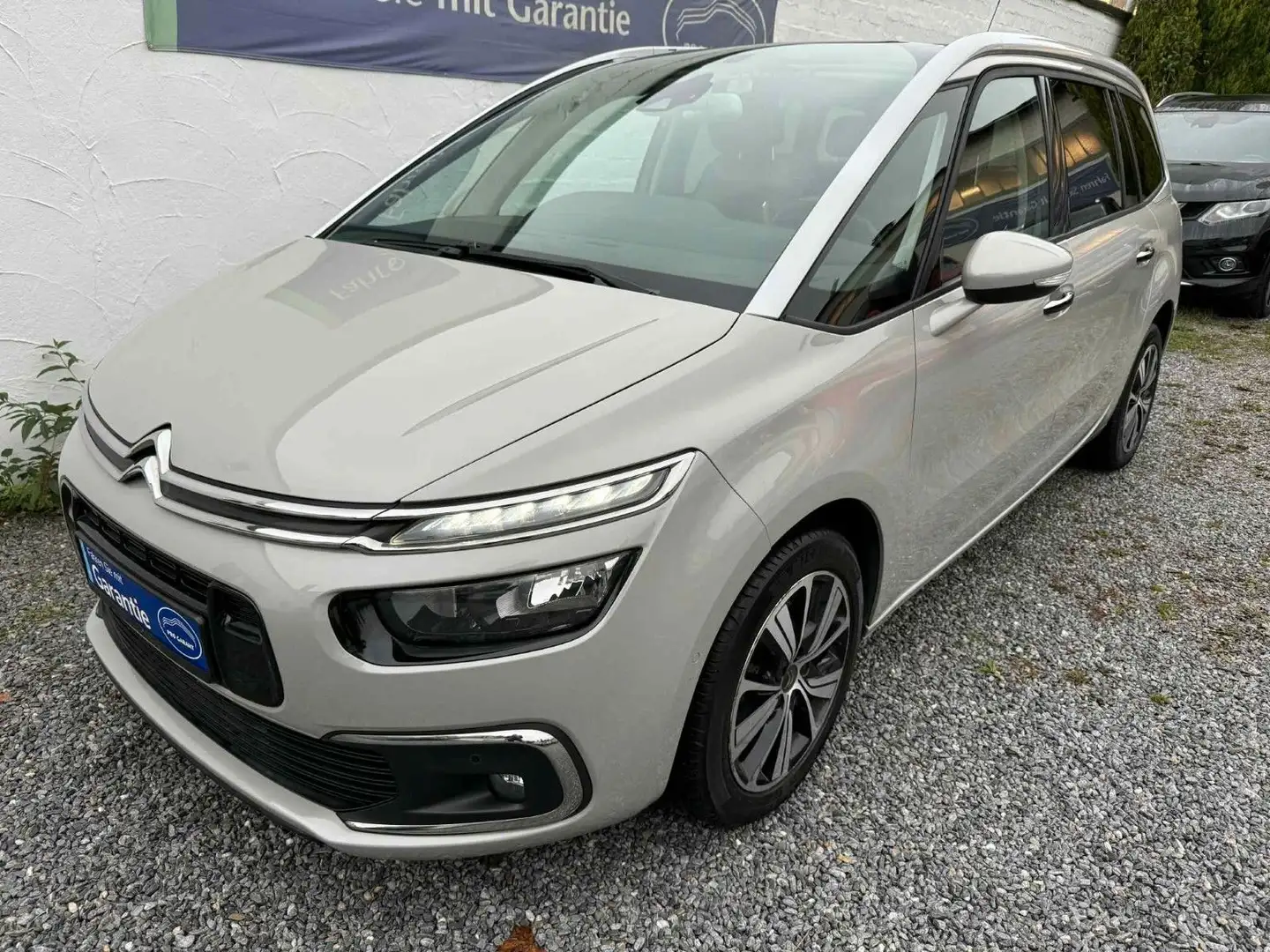 Citroen Grand C4 Picasso 1.6 THP*7 Sitzer*Leder*Navi*Kam Beige - 1