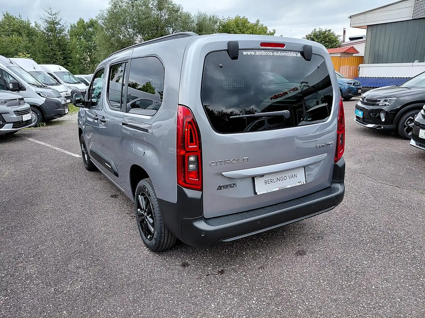 Citroen Berlingo Van BlueHDi100 6-Gang S&S XL PLUS RUNOUT-AKTION Grau - 2