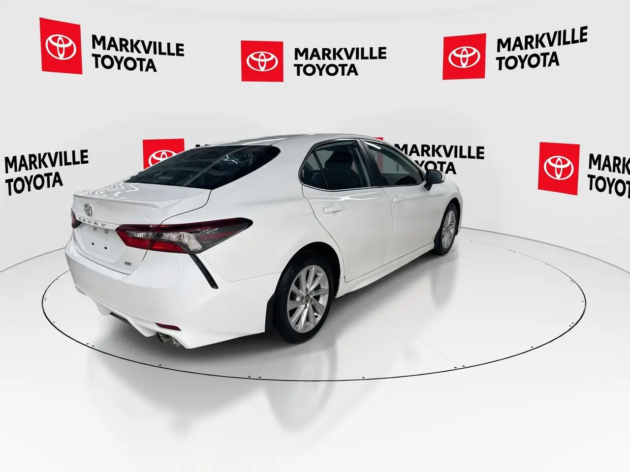 Toyota Camry снимка Toyota Camry