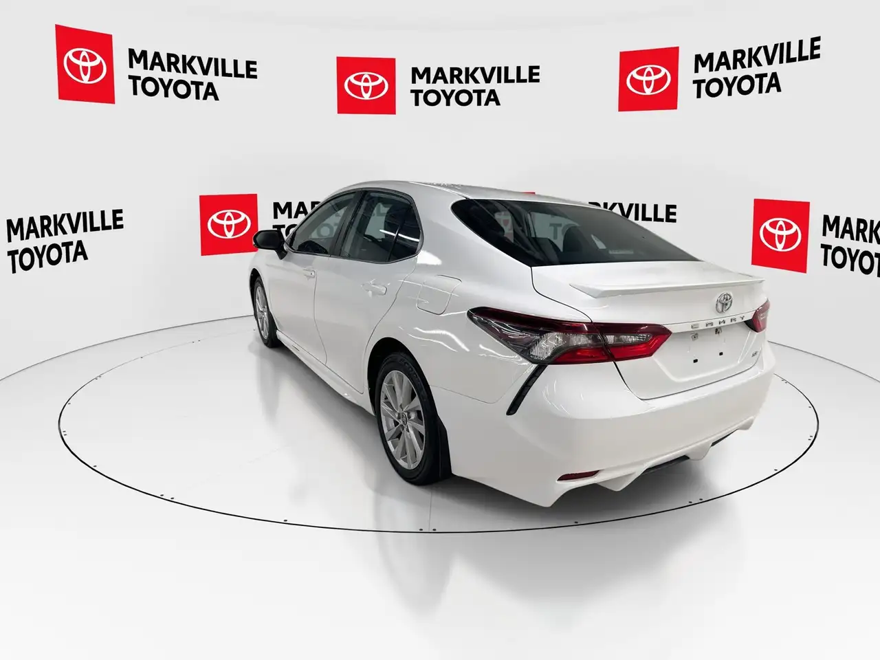 Toyota Camry снимка Toyota Camry