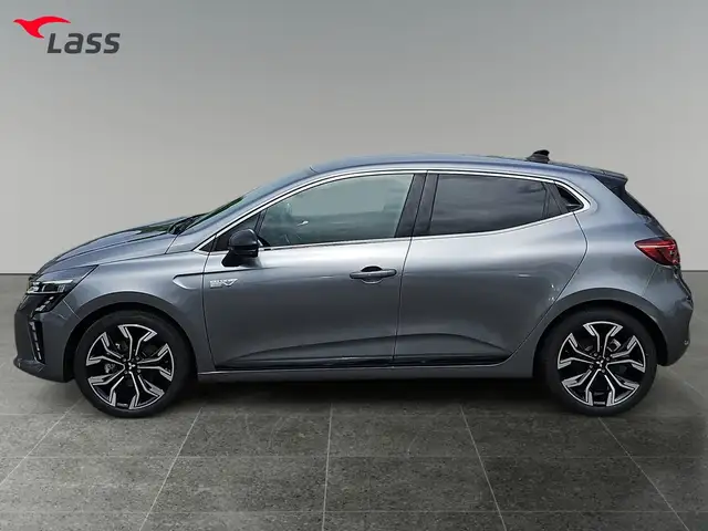 Mitsubishi Colt view 3