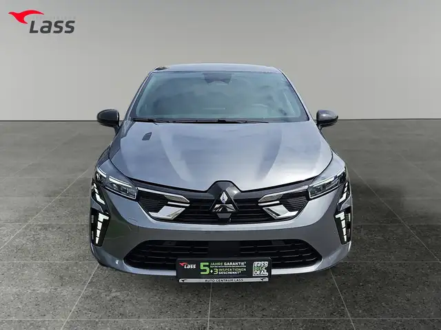 Mitsubishi Colt view 9