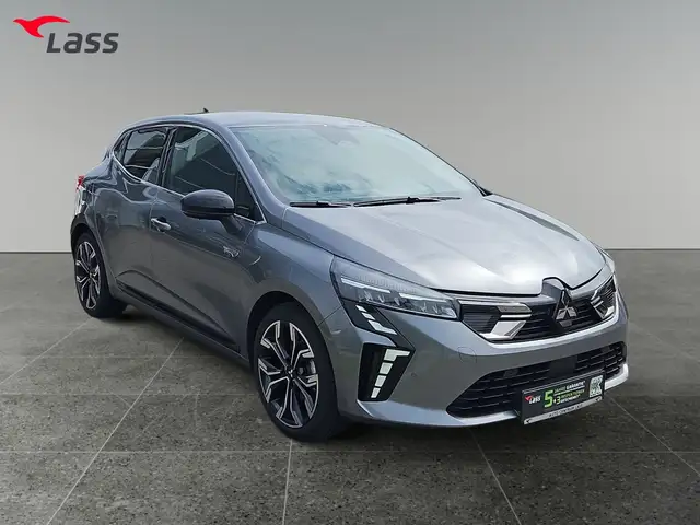 Mitsubishi Colt view 8