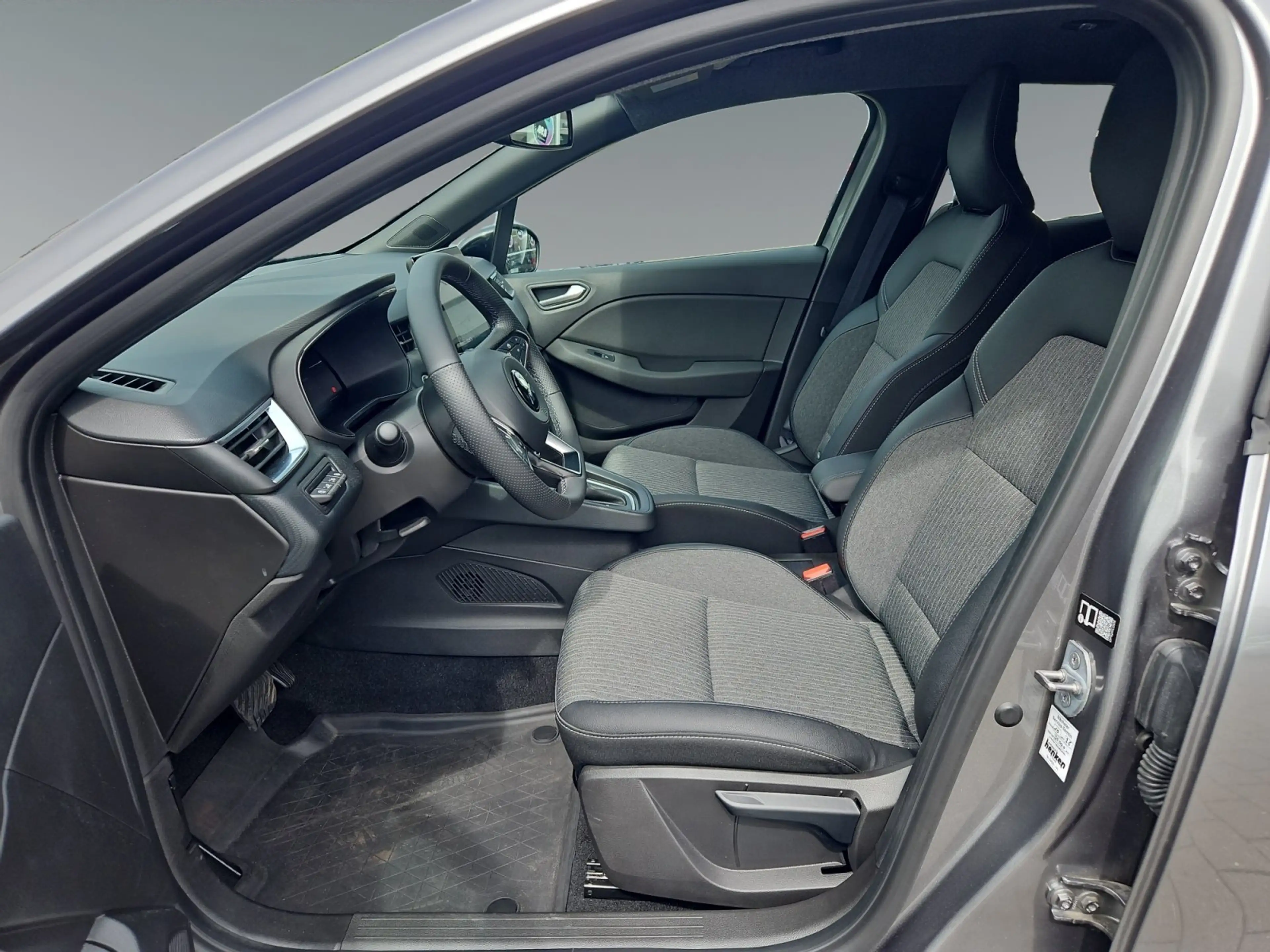 Mitsubishi Colt 1.6 Hybrid Edition SHZ, Tempomat, Carplay — photo 10