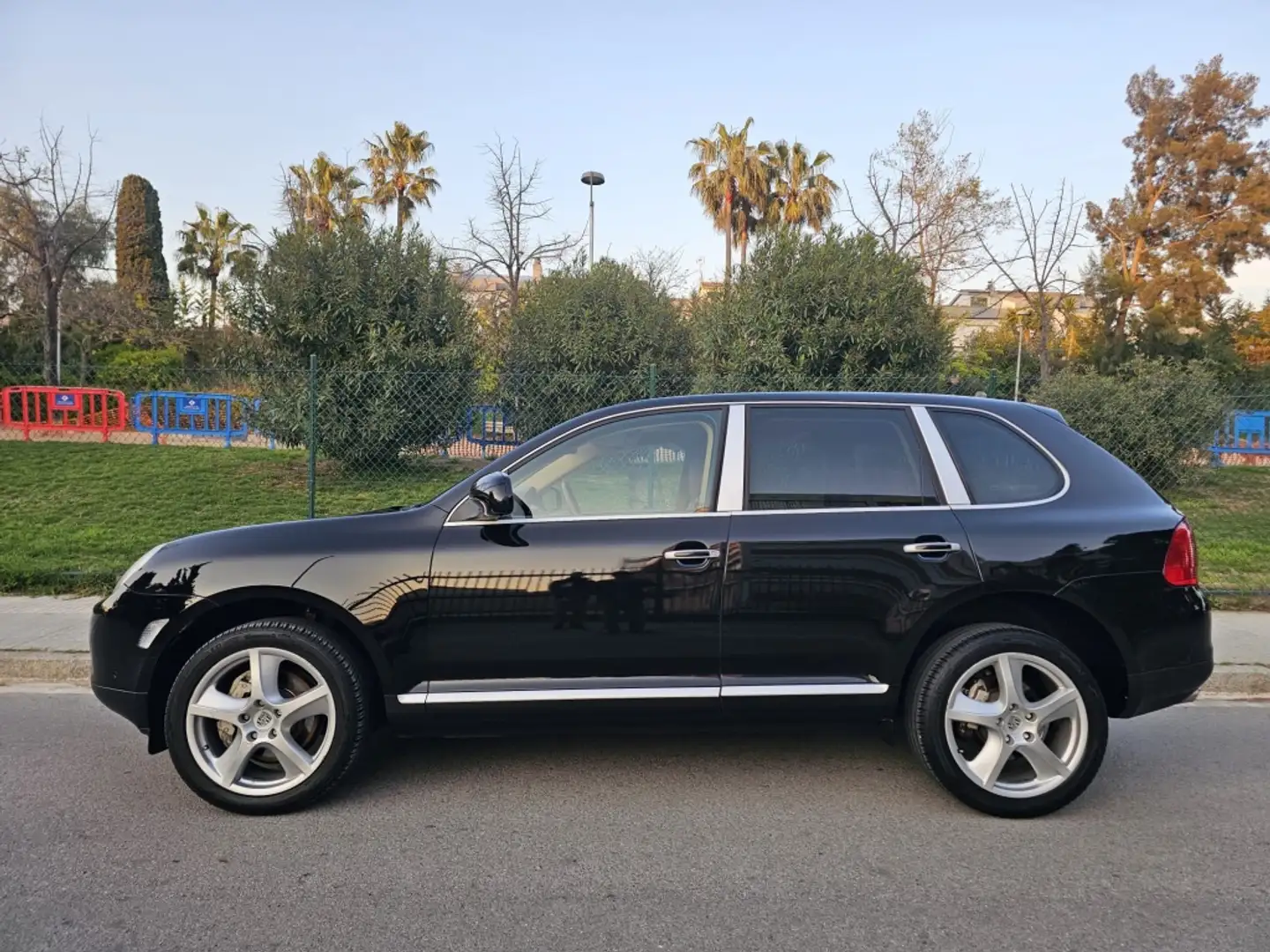 Porsche Cayenne 4.5 S Tiptronic Negro - 2