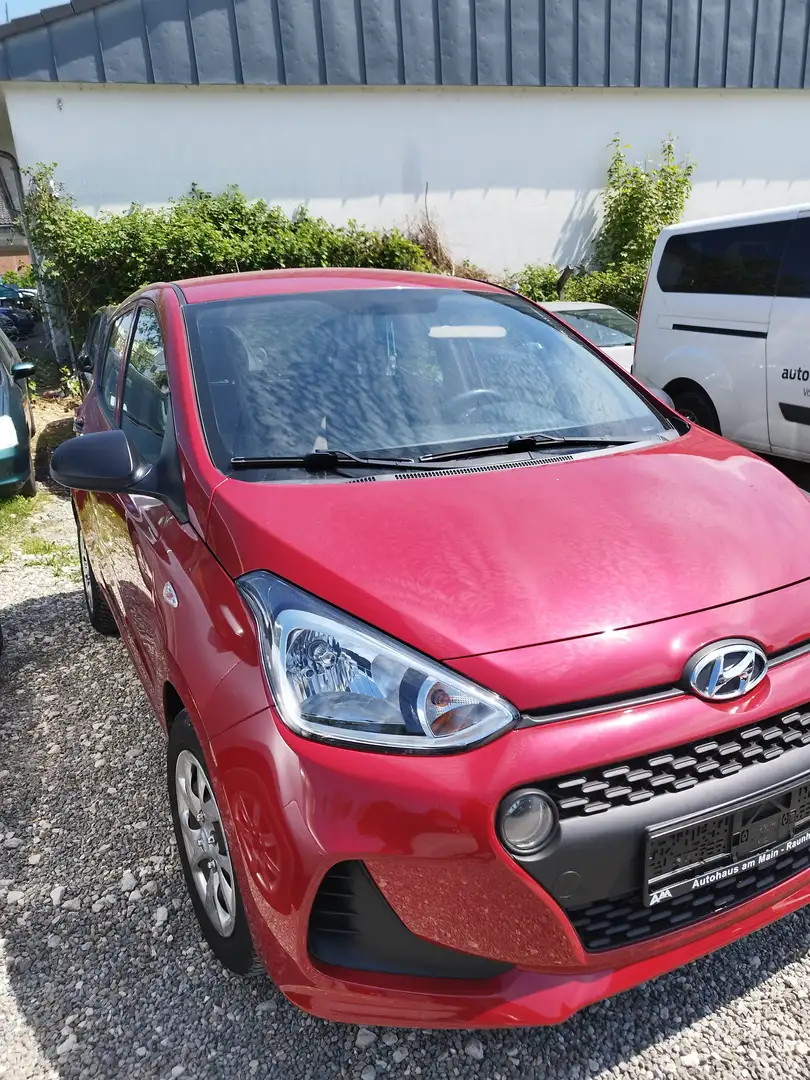 Hyundai i10 Classic Červená - 2