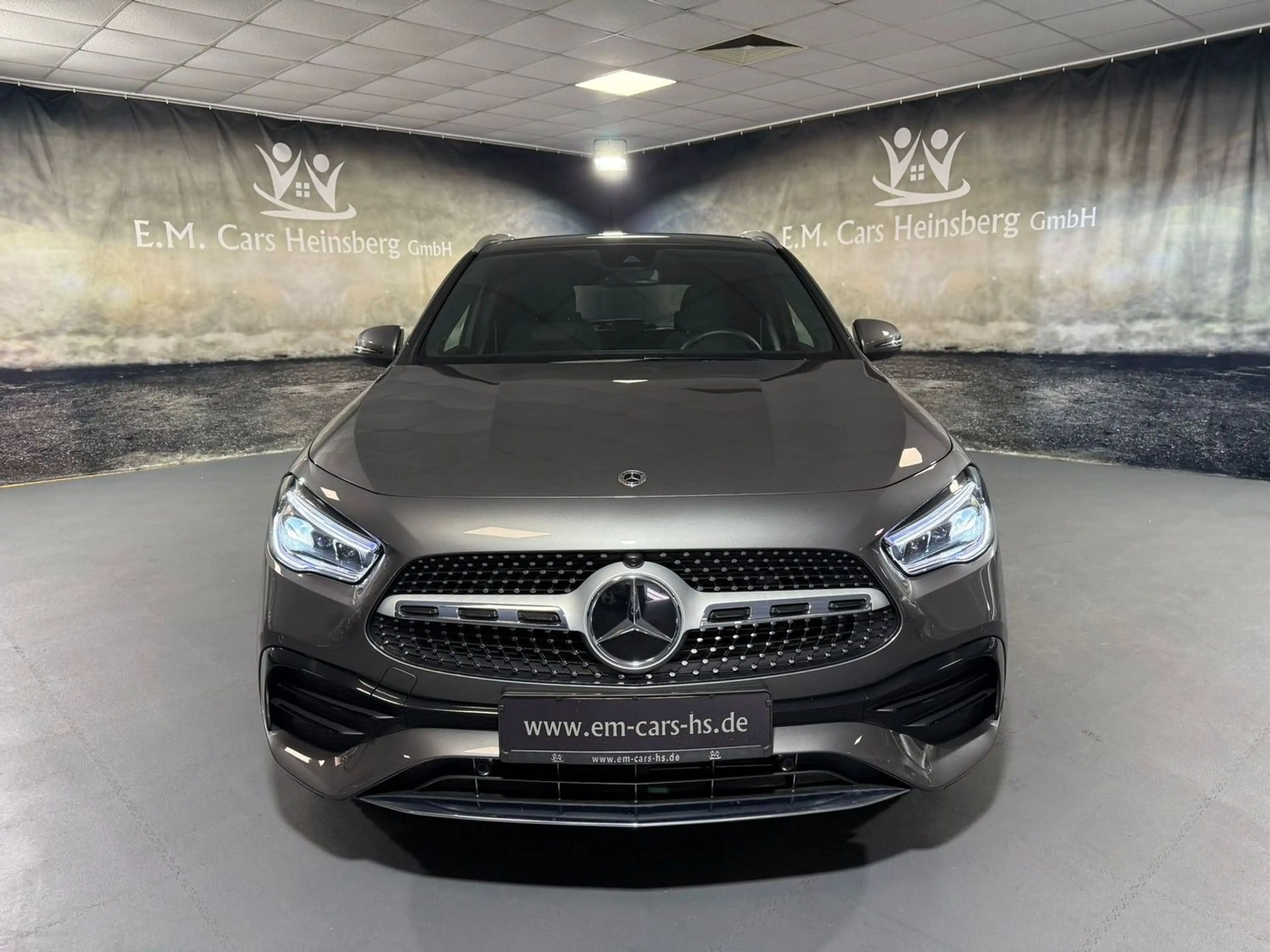 Mercedes-Benz GLA 200 4Matic AMG Line NIGHT AMBIENTE MBUX CarPlay 1.Hand — photo 3