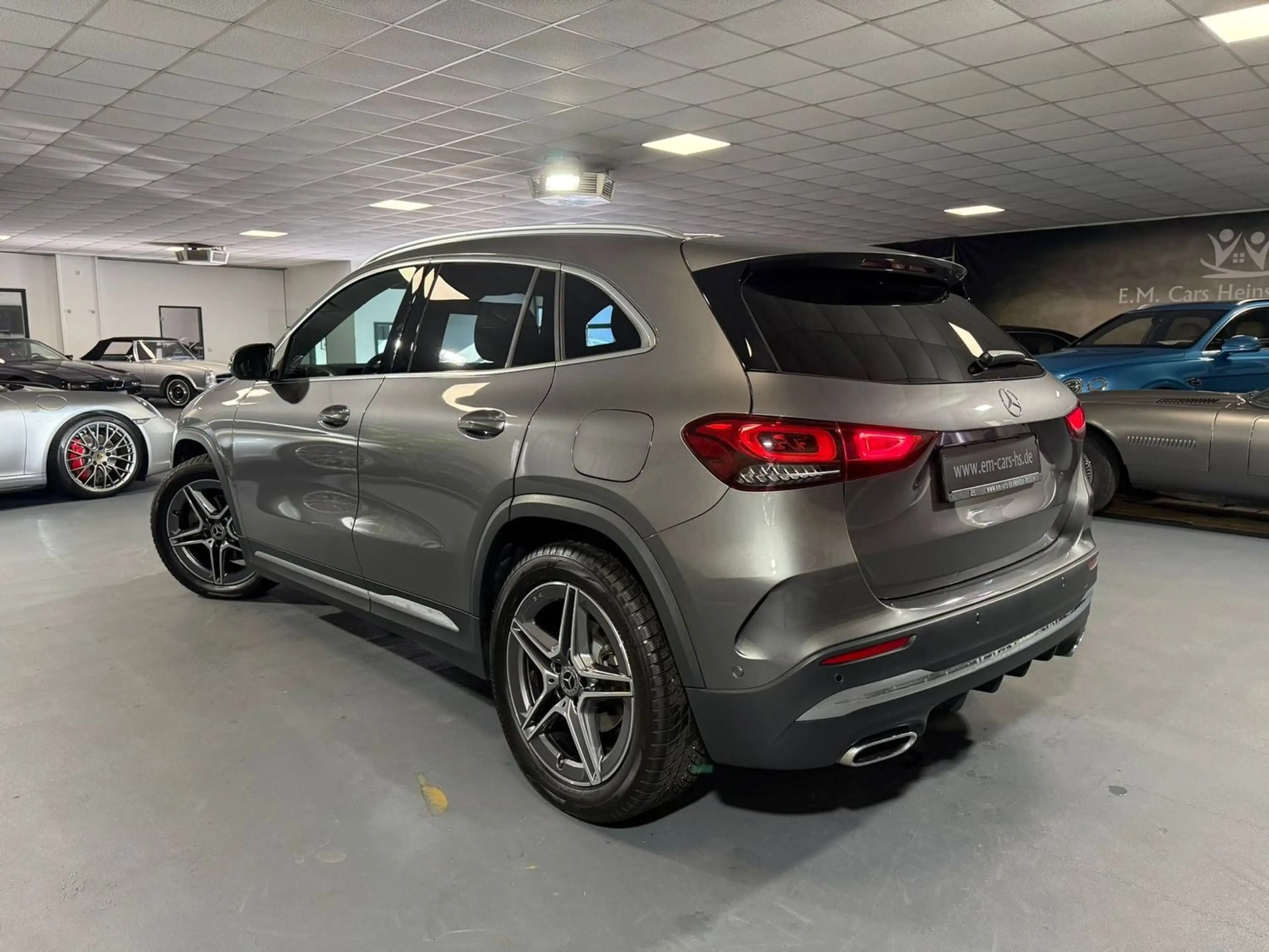 Mercedes-Benz GLA 200 4Matic AMG Line NIGHT AMBIENTE MBUX CarPlay 1.Hand — photo 5