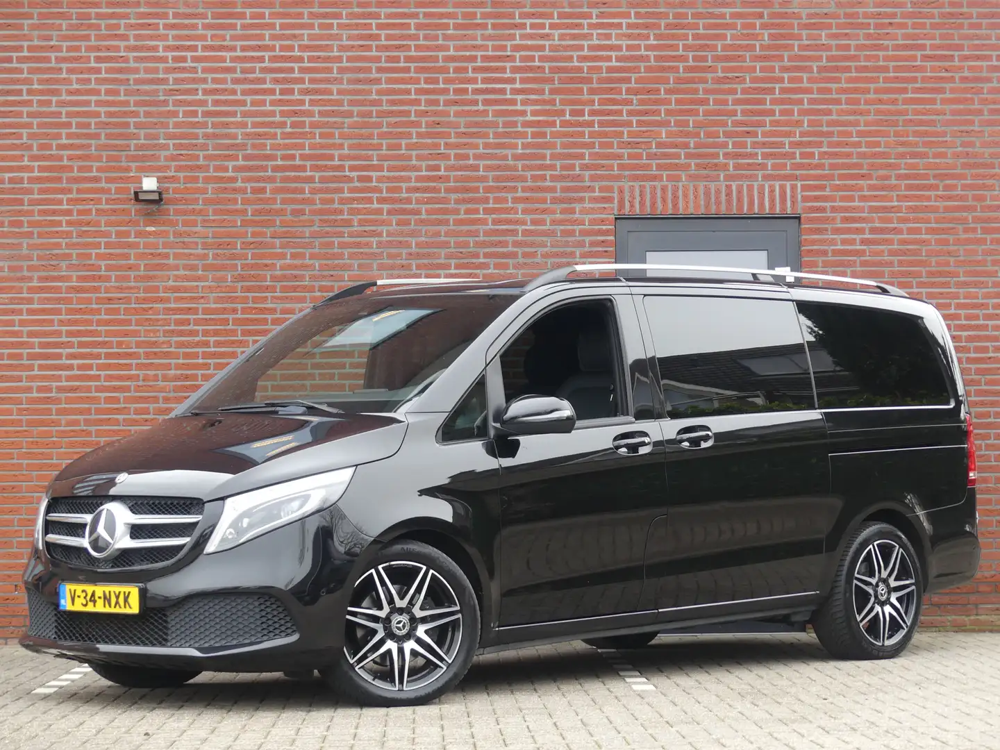 MERCEDES-BENZ Clasa V