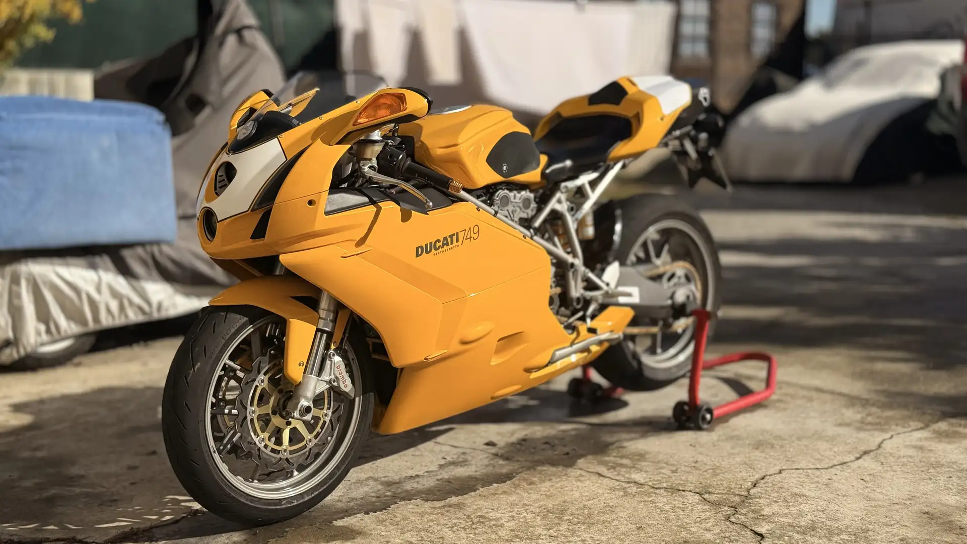 Ducati 749 - 1