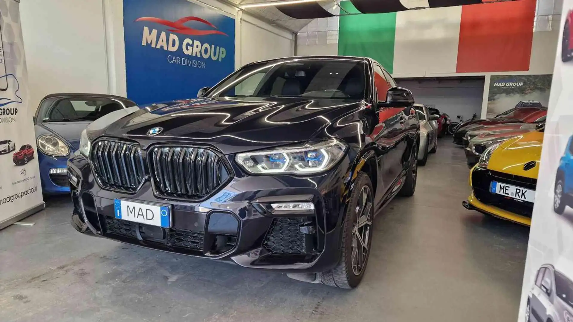 BMW X6 xDrive30d Msport M-SPORT TETTO PANORAMICO APRIBILE Blauw - 1