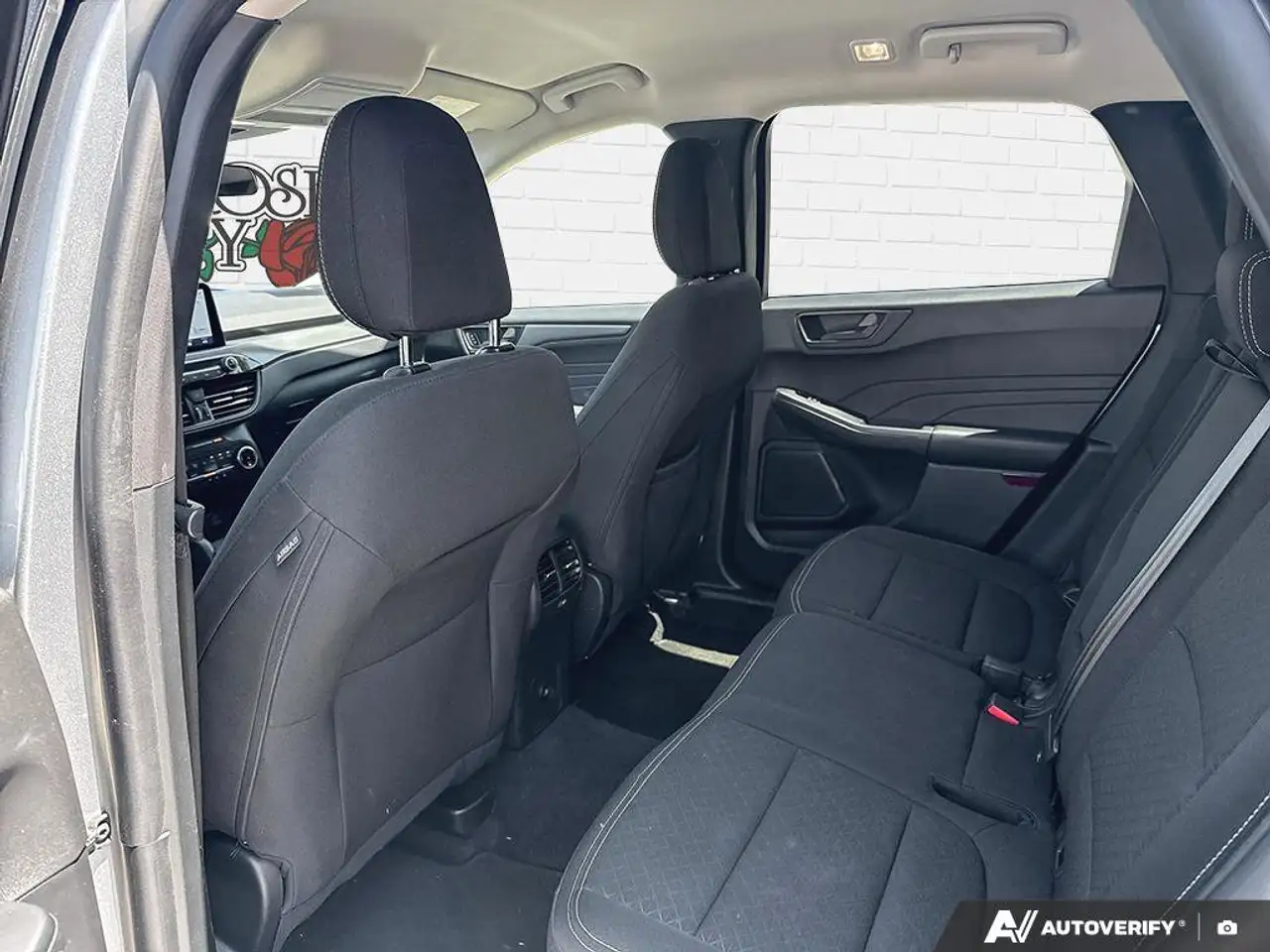 Ford Escape снимка Ford Escape