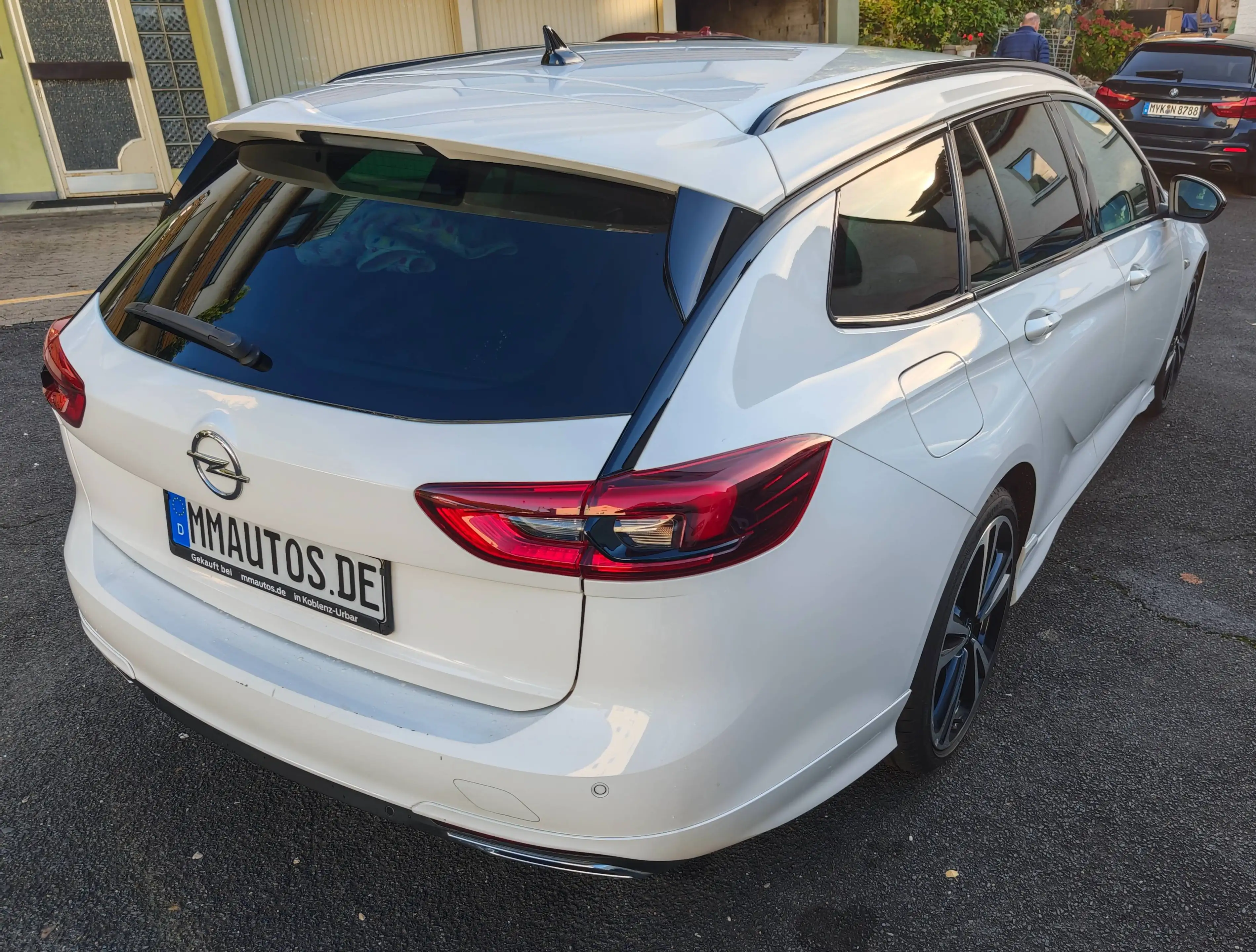 Opel Insignia Ultimate 4x4 WERKSTATTGEPRÜFT TÜV NEU — photo 4
