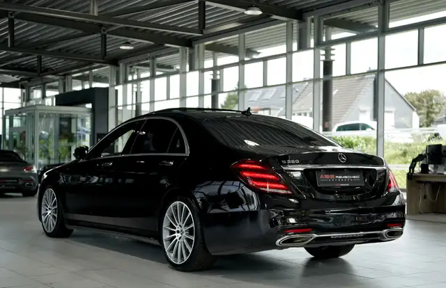 Mercedes-Benz S-Class view 8