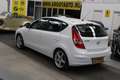 Hyundai i30 1.6i Dynamic Luxe Airco, Isofix, Stuurbekrachtigin Wit - thumbnail 3