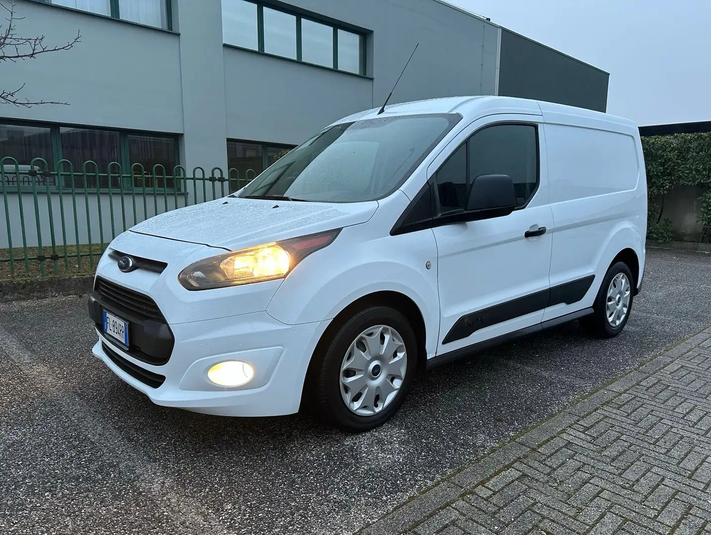 Ford Transit Connect Transit Connect 1.5 tdci 100cv Trend L1H1 E6 Wit - 1