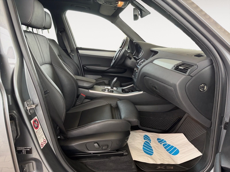 BMW X3 xDrive 30 d M-Paket Leder Kamera Panorama — photo 8