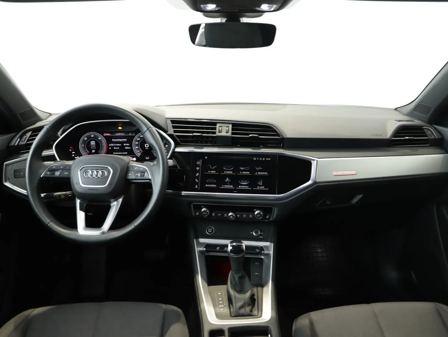 Audi Q3 40 TDI quattro intense Grau - 2