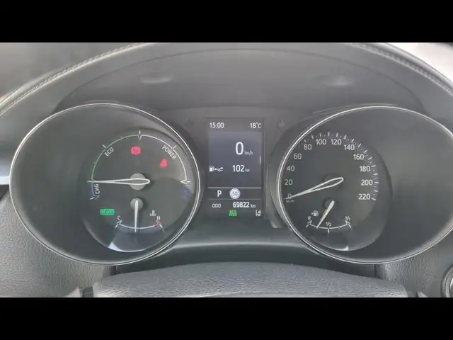 Toyota C-HR view 14