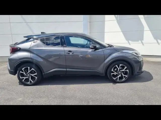 Toyota C-HR view 7