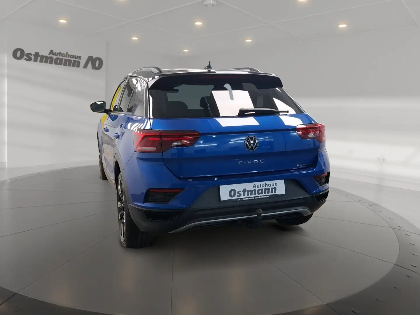 Volkswagen T-Roc 2.0 TSI 4Motion Sport AHK RFK STH ACC Blau - 2