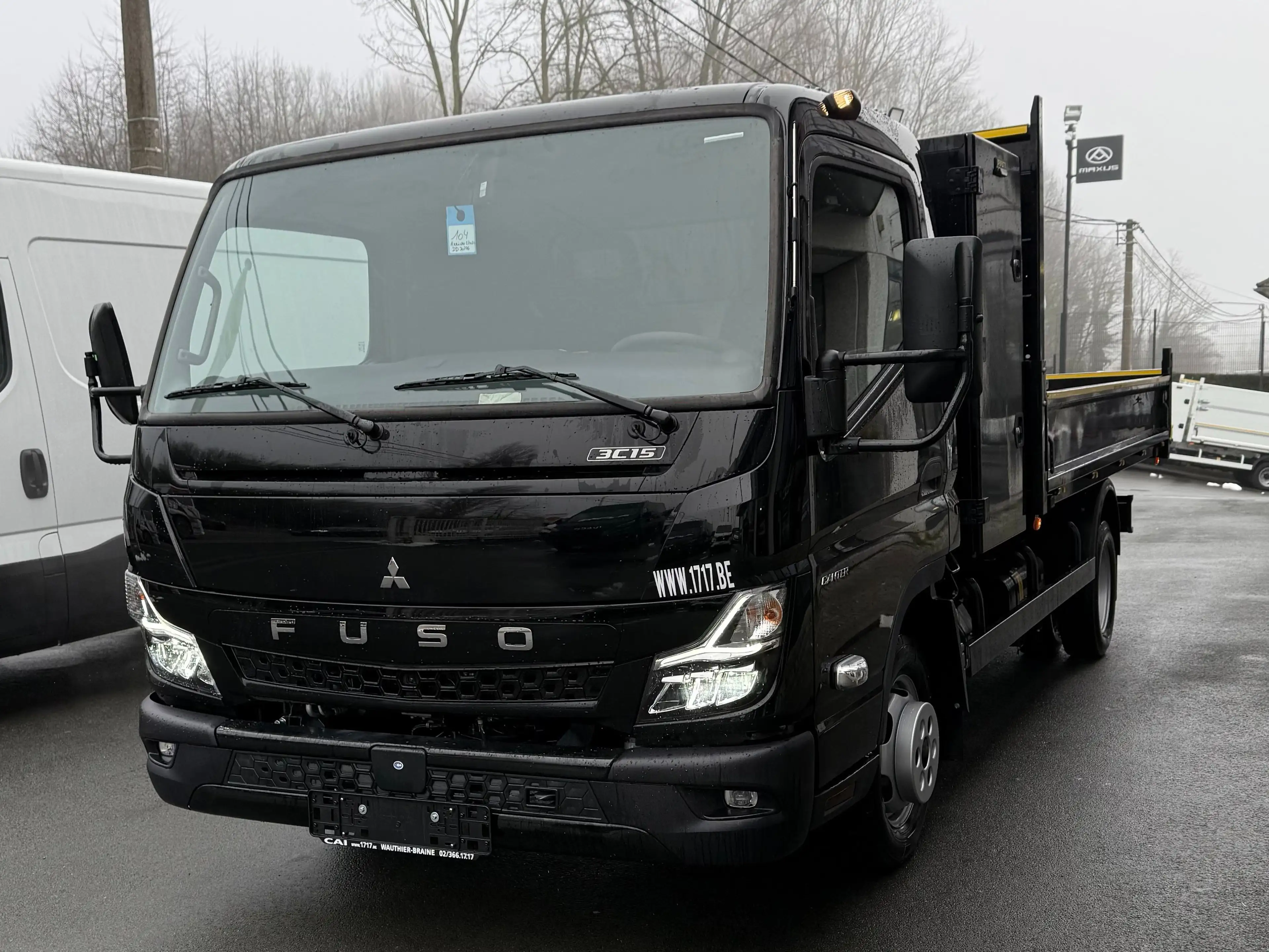 Mitsubishi Canter BENNE BASCULANTE — photo 8