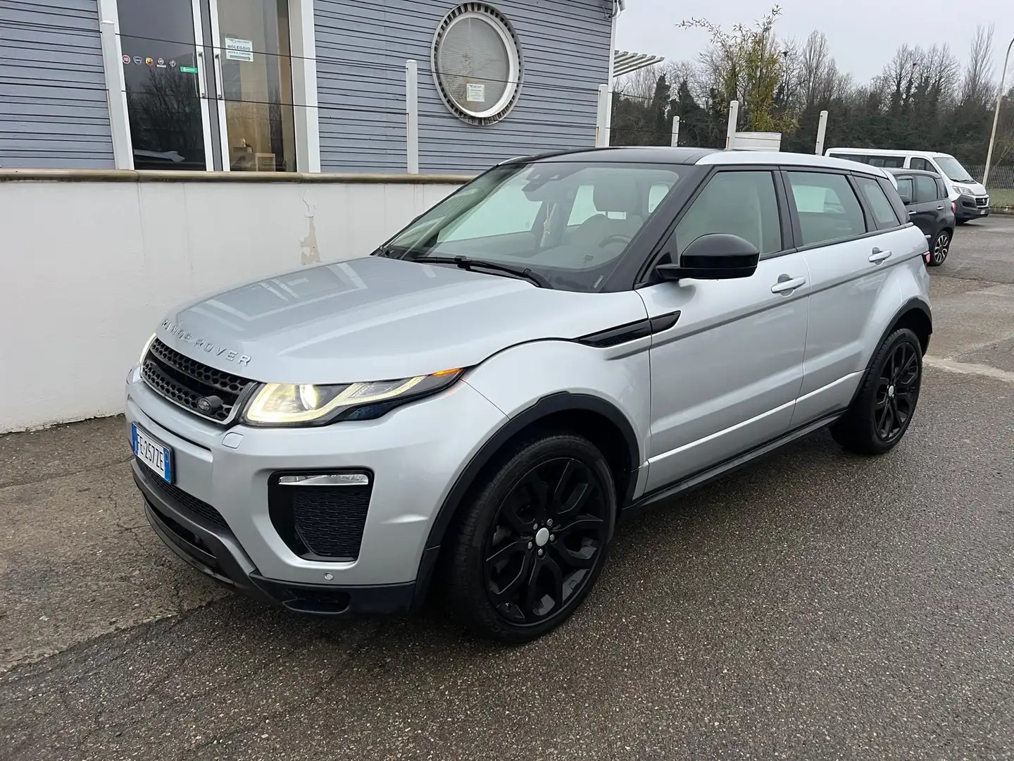 Land Rover Range Rover Evoque 5p 2.2 td4 Launch edition 150cv - 1
