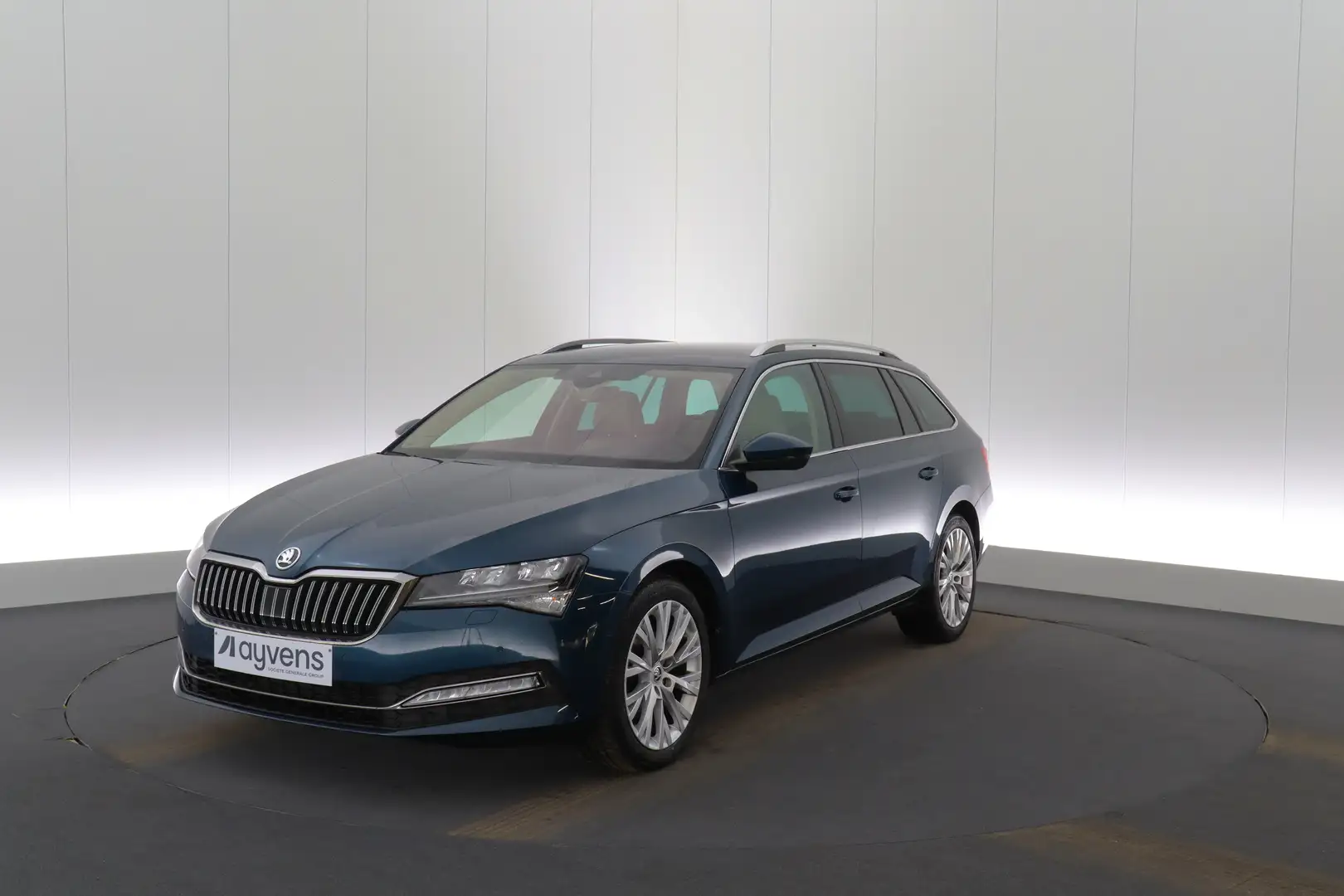 Skoda Superb Combi 1.5 TSI ACT Style DSG Corporate+ LEDER/ALCAN Bleu - 1