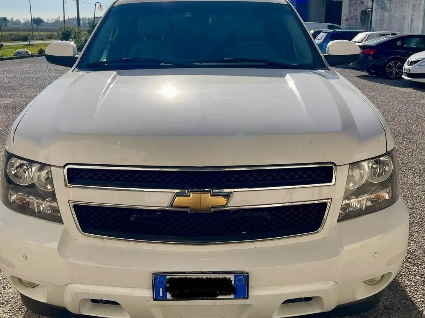 Chevrolet Suburban Fehér - 1