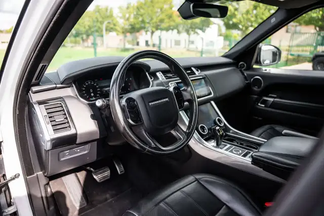 Land Rover Range Rover Sport view 15