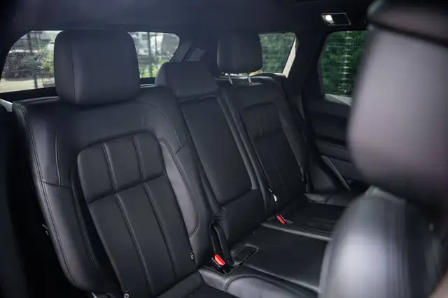 Land Rover Range Rover Sport view 20