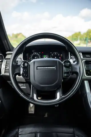 Land Rover Range Rover Sport view 30
