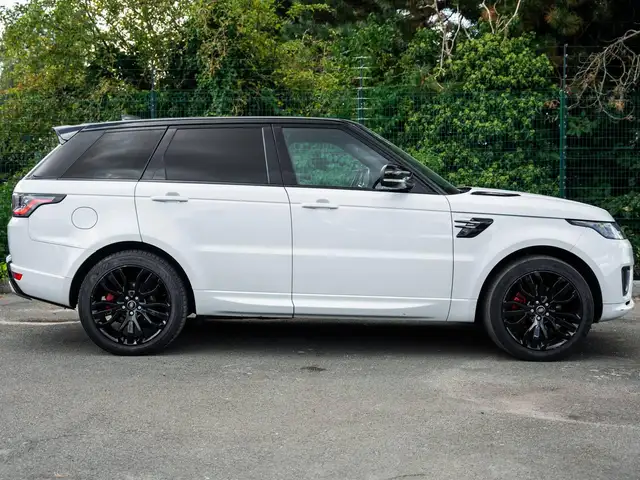 Land Rover Range Rover Sport view 11