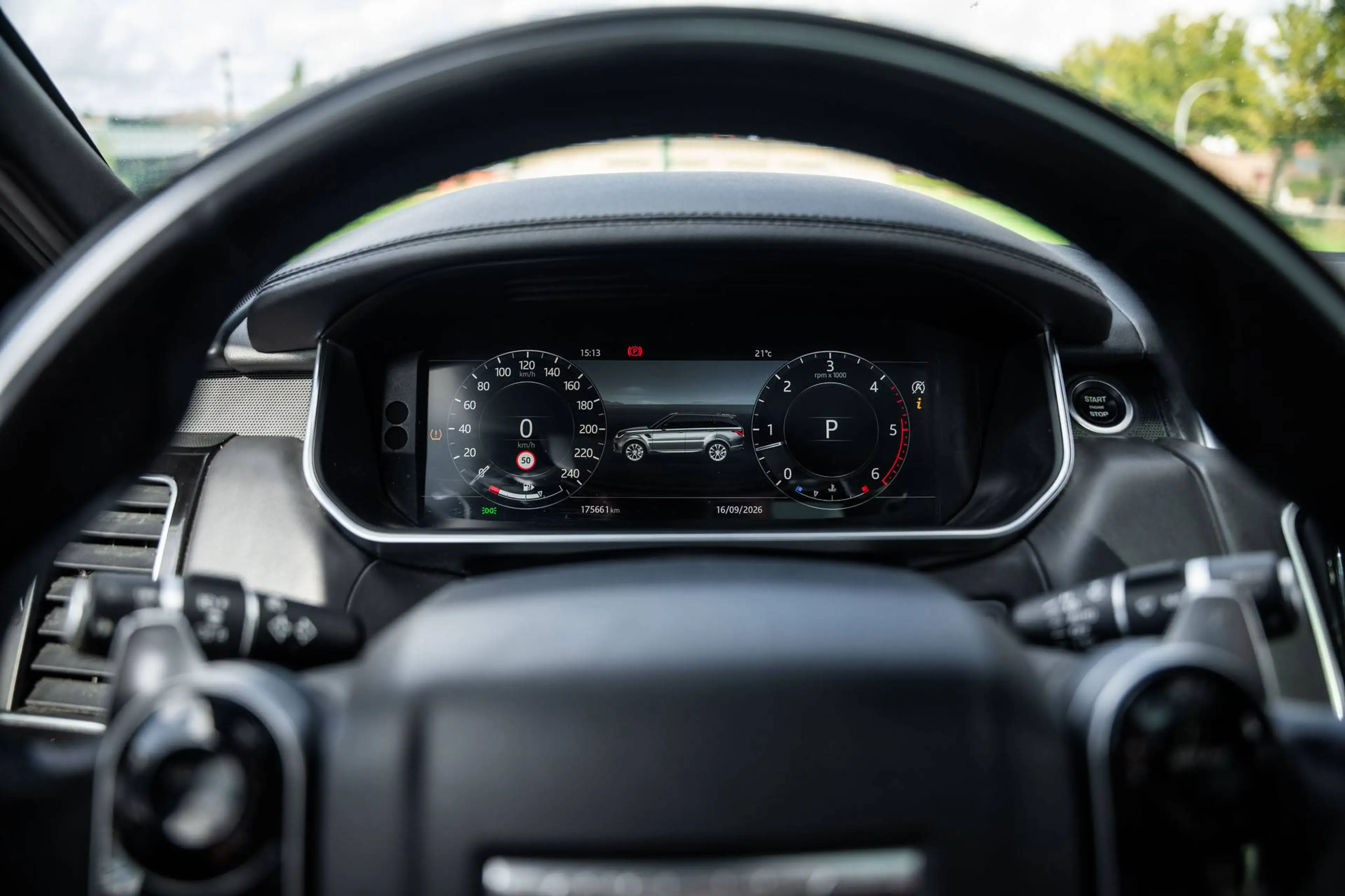 Land Rover Range Rover Sport Range Rover Sport 3.0 SDV6 HSE Dynamic — photo 31