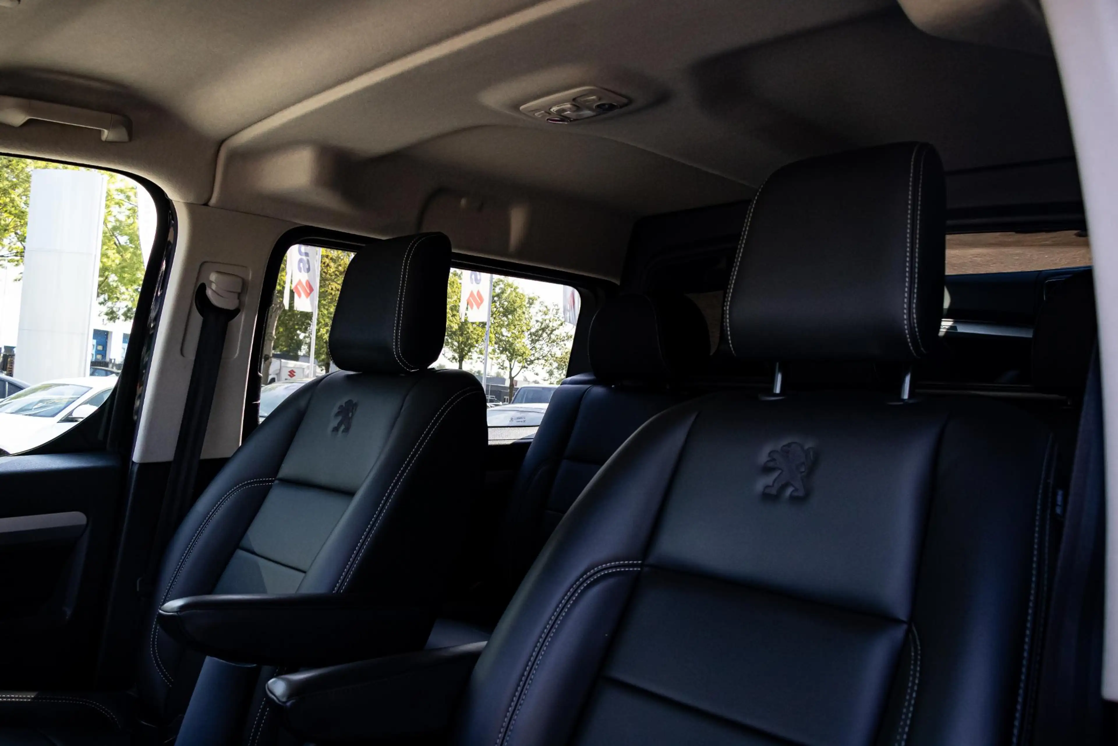 Peugeot Expert 2.0 BlueHDI L3 180 Long Sport DC Dubbele Cabine | — photo 12