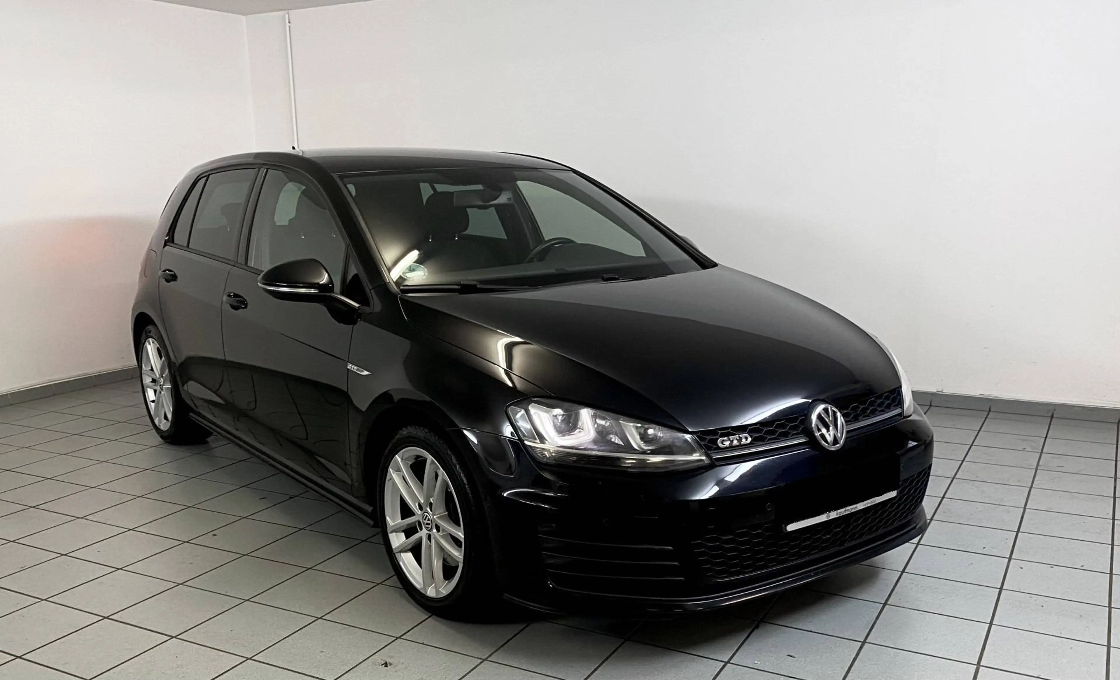 Volkswagen Golf GTD GTD BMT — photo 2