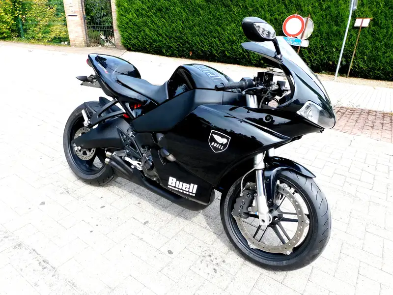 Buell 1125 R - foto 2
