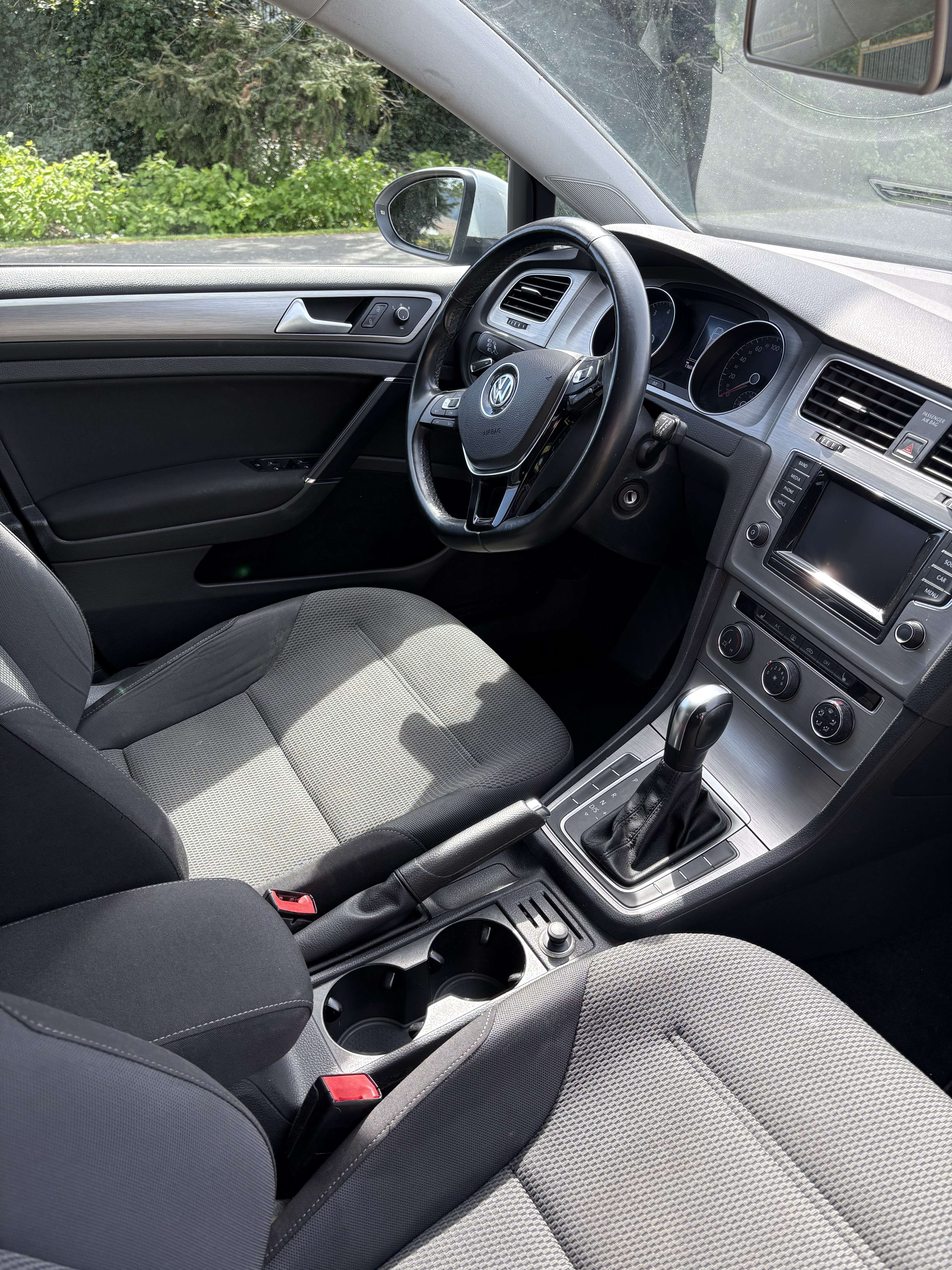 2015 Volkswagen Golf Trendline thumb 6